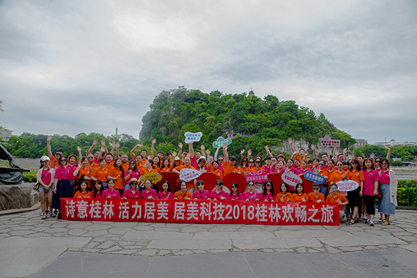 5b714a58bfdb5.jpg 02.jpg